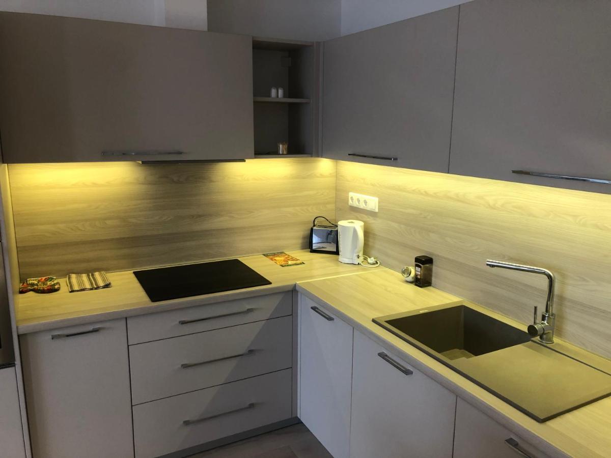 Diamond Apartman Debrecen Exteriör bild