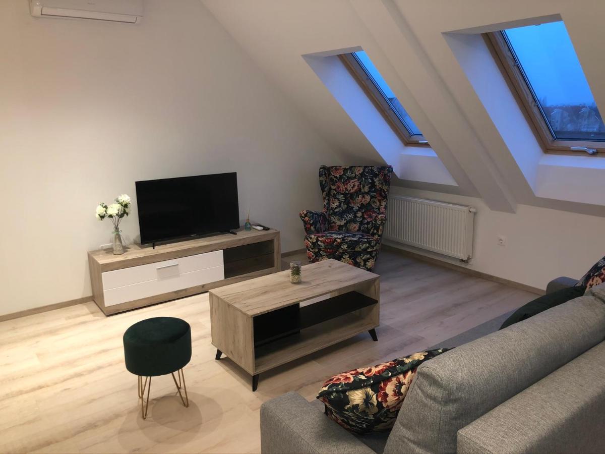 Diamond Apartman Debrecen Exteriör bild