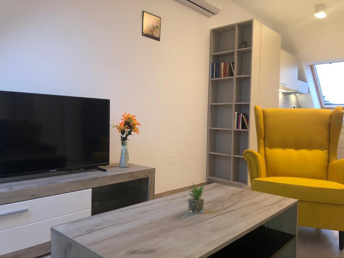 Diamond Apartman Debrecen Exteriör bild
